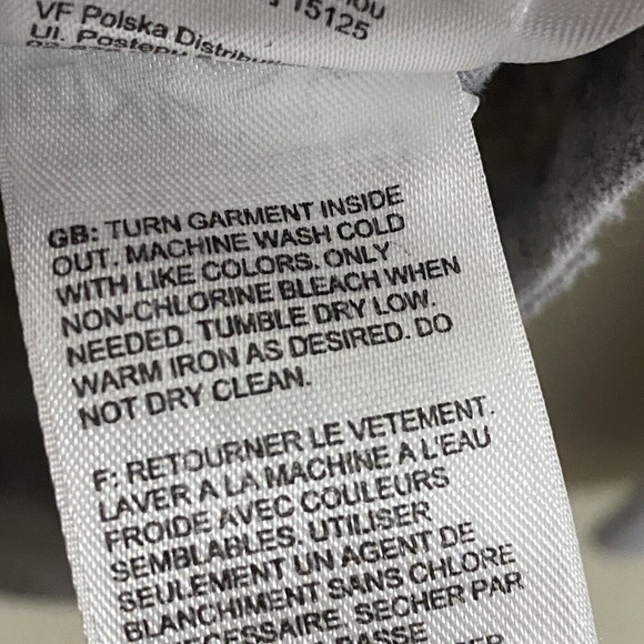 The North Face Mens Shirt Size M Graphic Tee Gray Red Long Sleeve - Picture 8 of 8